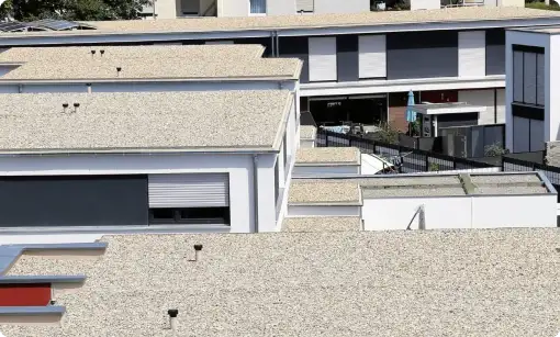 Tejados y Cubiertas en Segovia 5 Cubiertas planas con sistema de impermeabilización y acabado de grava en Segovia