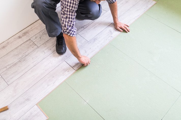 Materiales para Suelos Antirayaduras: Encuentra el Mejor Suelo Vinílico, Parquet y Tarima Resistente a los Arañazos 1 Diferentes tipos de suelos antirayaduras