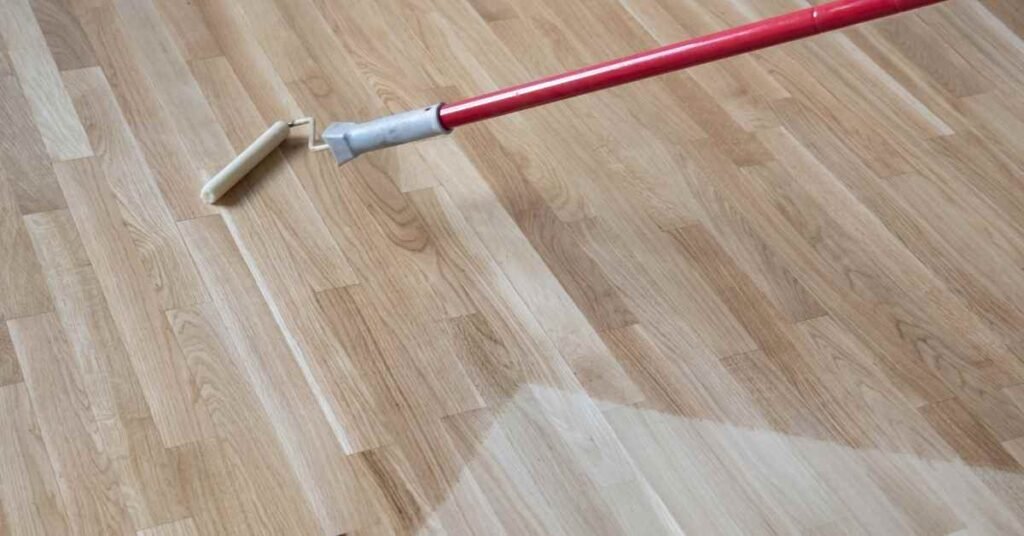 Blog 6 Materiales para Suelos Antirayaduras Encuentra el Mejor Suelo Vinílico, Parquet y Tarima Resistente a los Arañazos